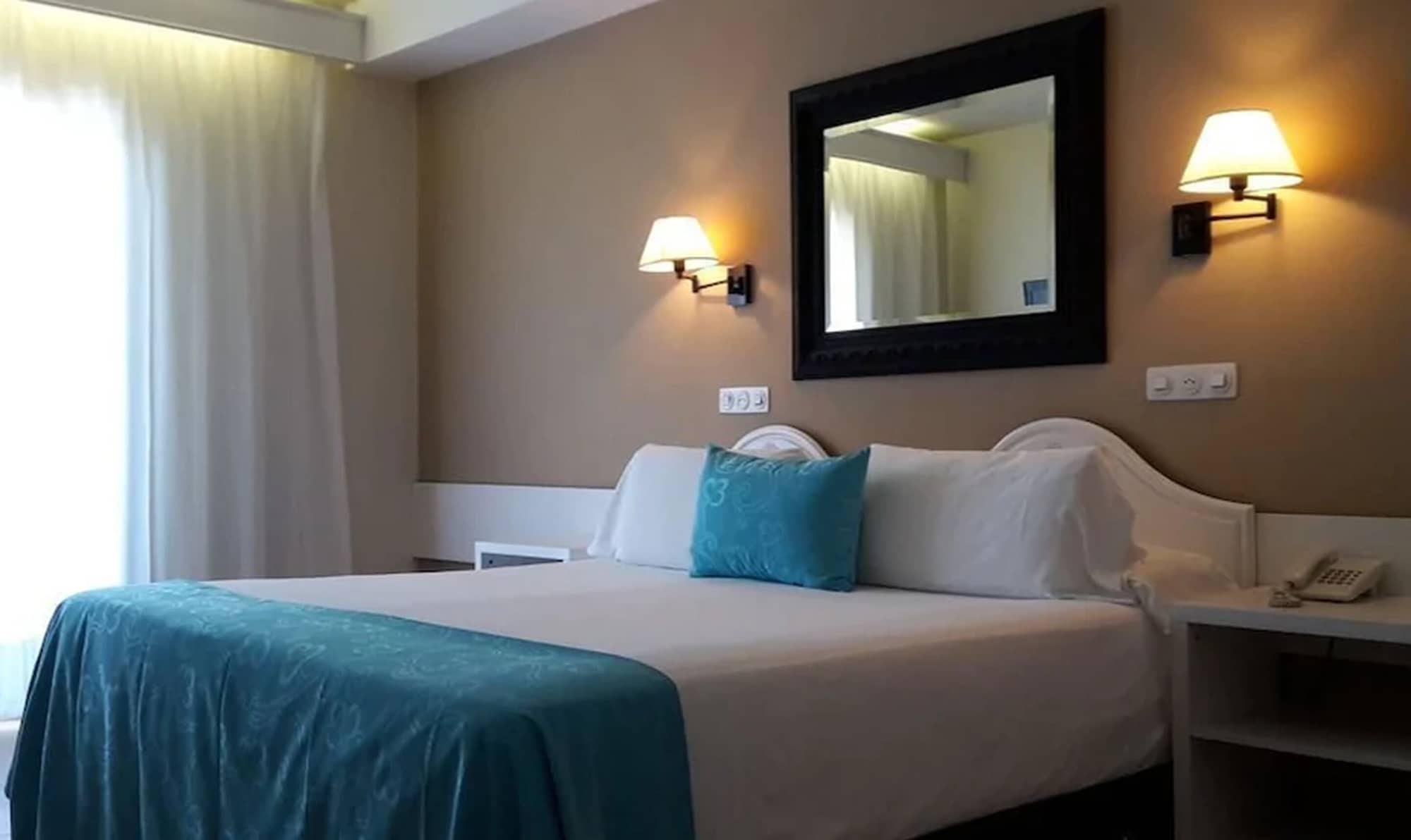 Hotel Spa La Terrassa プラヤ・デアロ エクステリア 写真